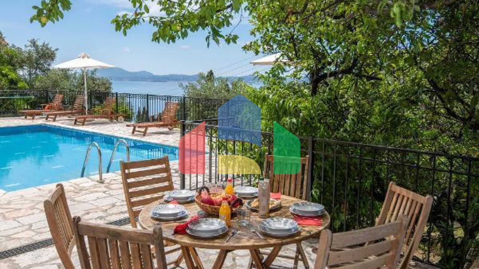 Продаж - Вілла 245 m² на о. Корфу