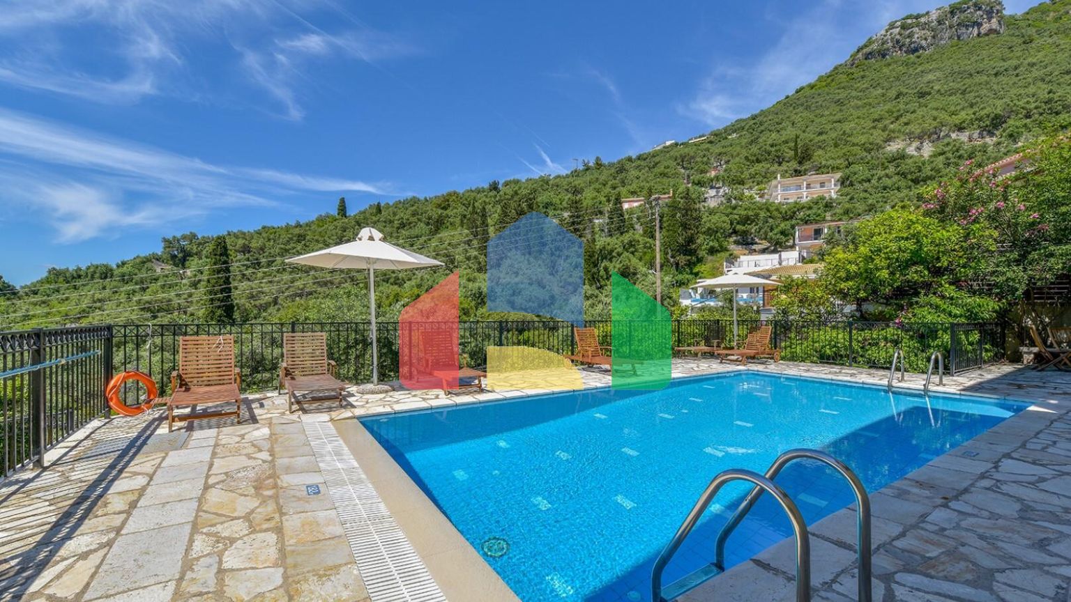 Продаж - Вілла 245 m² на о. Корфу