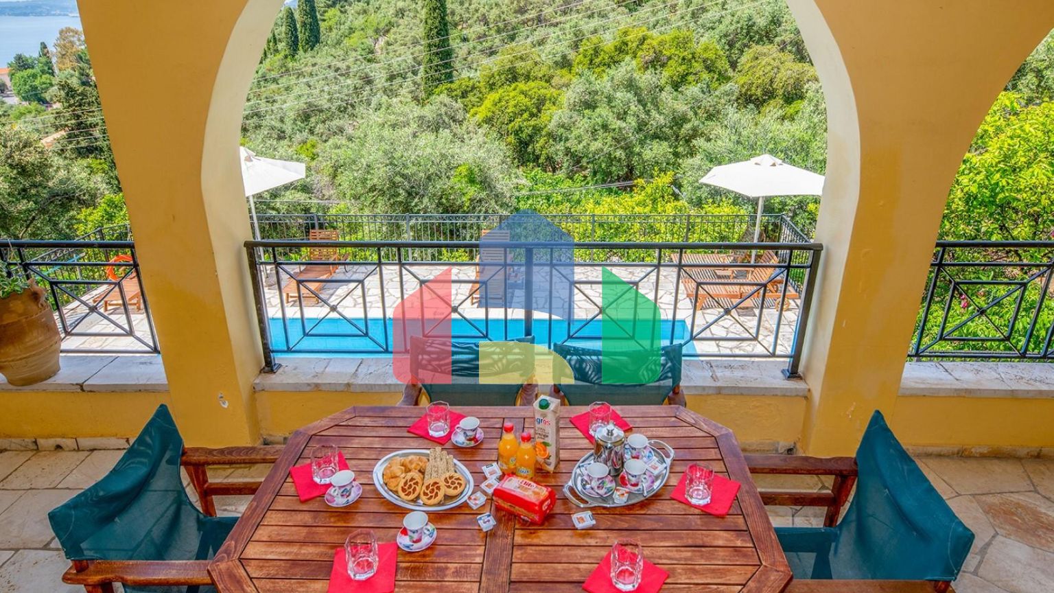 Продаж - Вілла 245 m² на о. Корфу