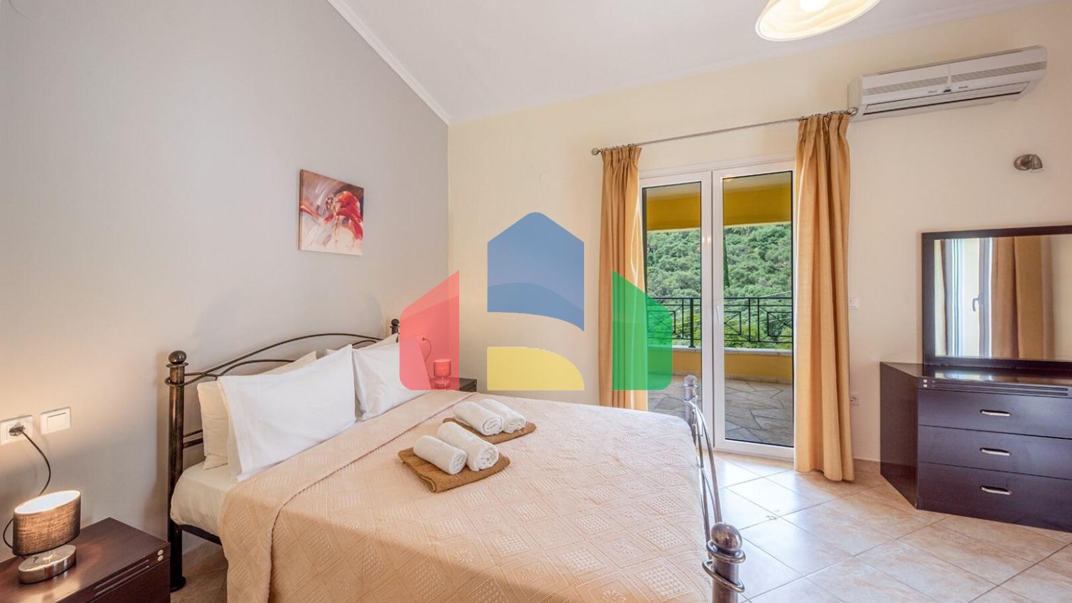 Продаж - Вілла 245 m² на о. Корфу