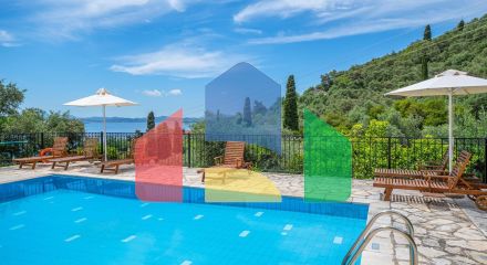 Продаж - Вілла 245 m² на о. Корфу