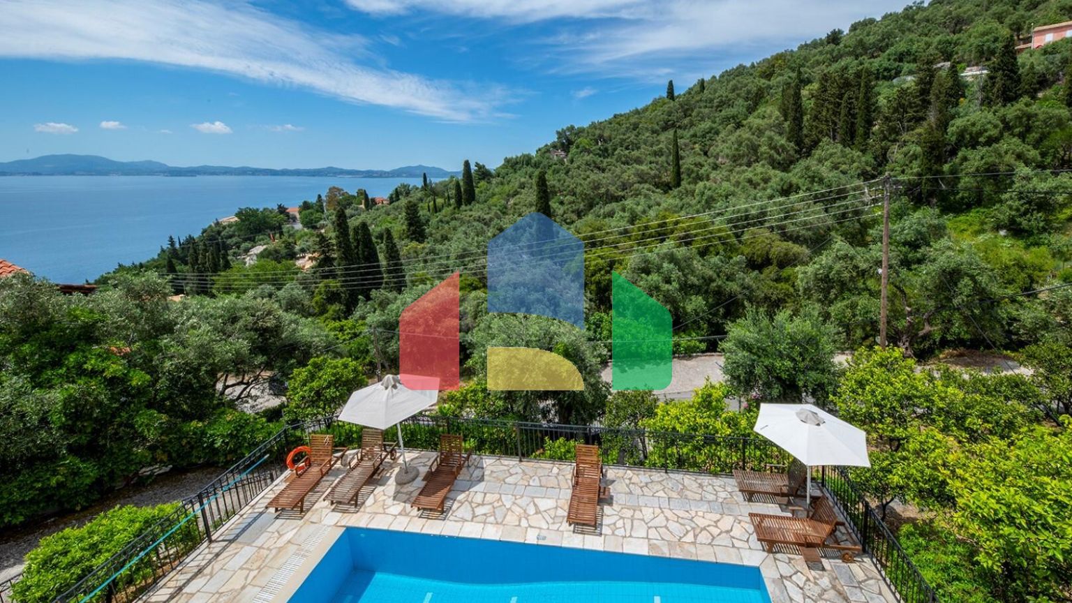 Продаж - Вілла 245 m² на о. Корфу