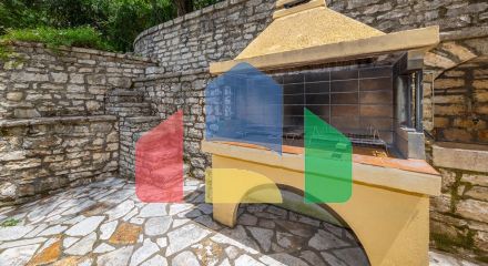 Продаж - Вілла 245 m² на о. Корфу