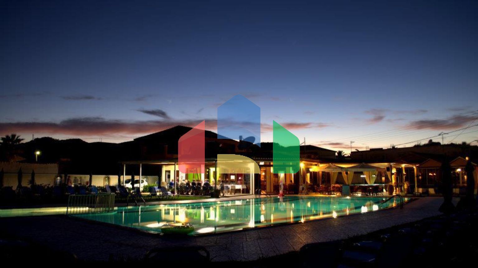 Продаж - Готель 800 m² на о. Корфу