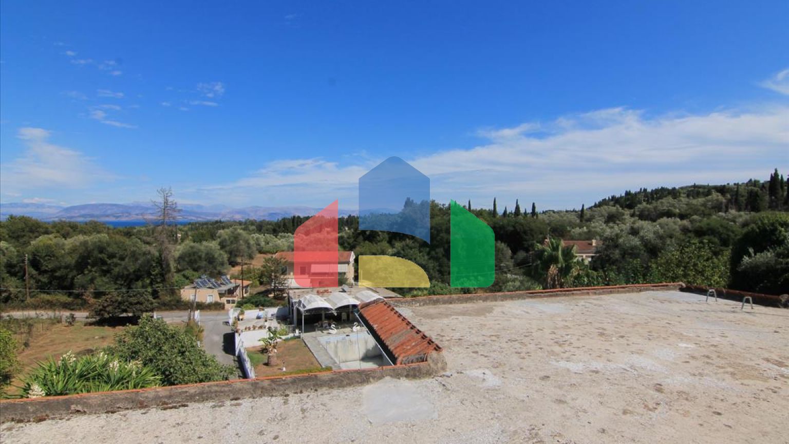 Продаж - Готель 300 m² на о. Корфу