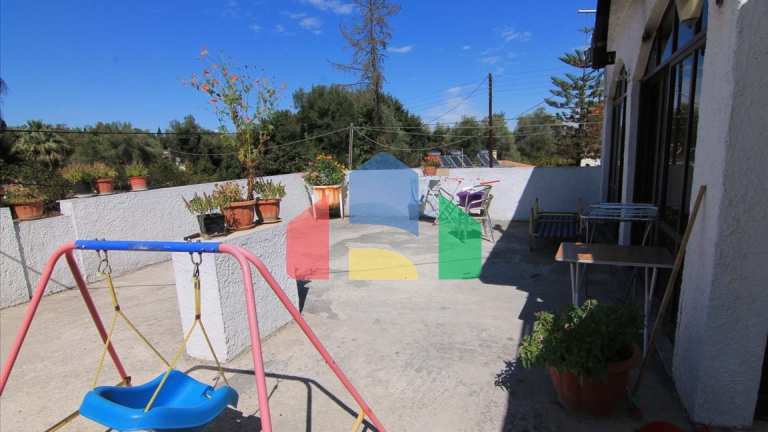 Продаж - Готель 300 m² на о. Корфу