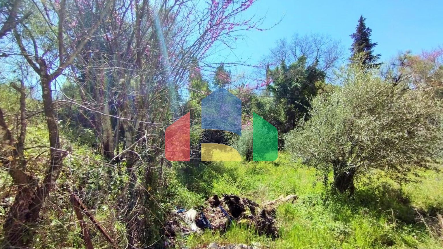 Продажа - Земельный участок 750 m² на о. Корфу