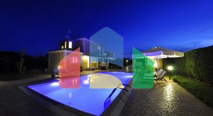 Продажа - Вилла 155 m² на о. Корфу