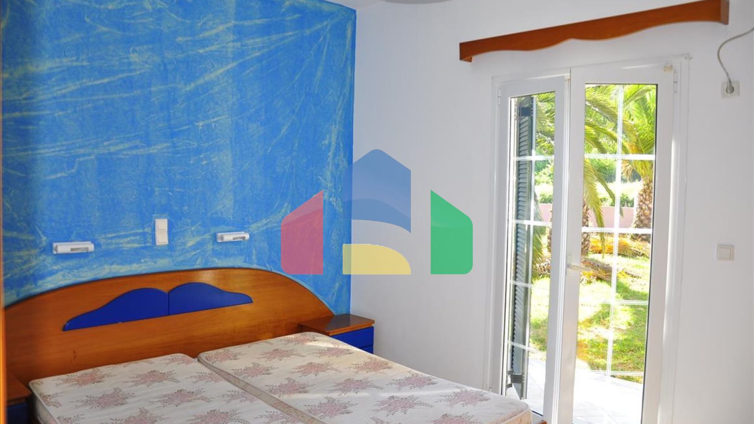 Продажа - Гостиница 500 m² на о. Корфу