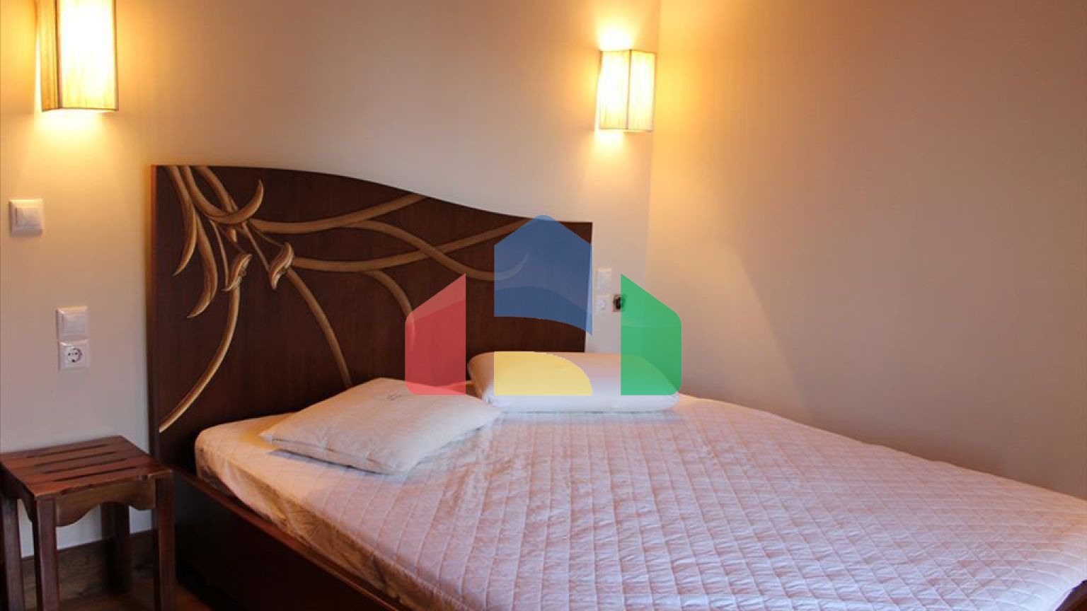 Продаж - Готель 640 m² на о. Корфу