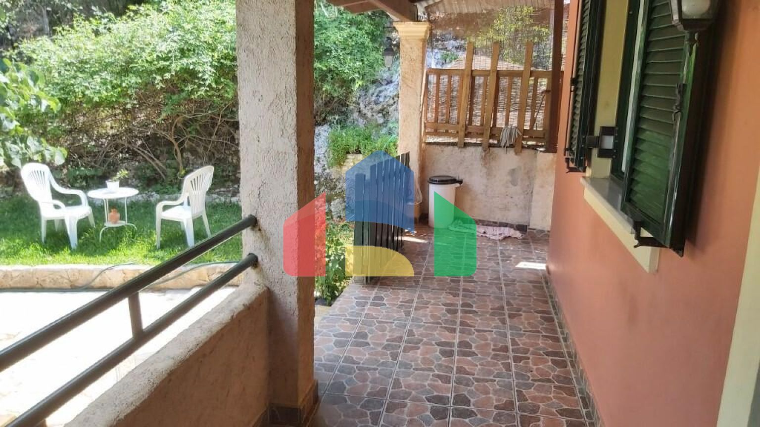 Продажа - Коттедж 105 m² на о. Корфу