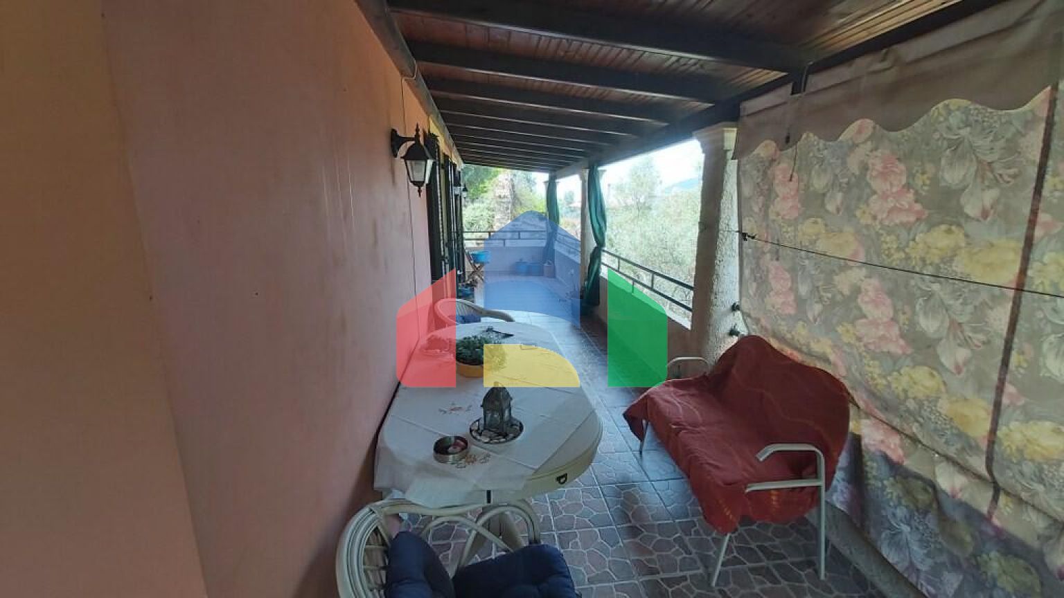 Продажа - Коттедж 105 m² на о. Корфу