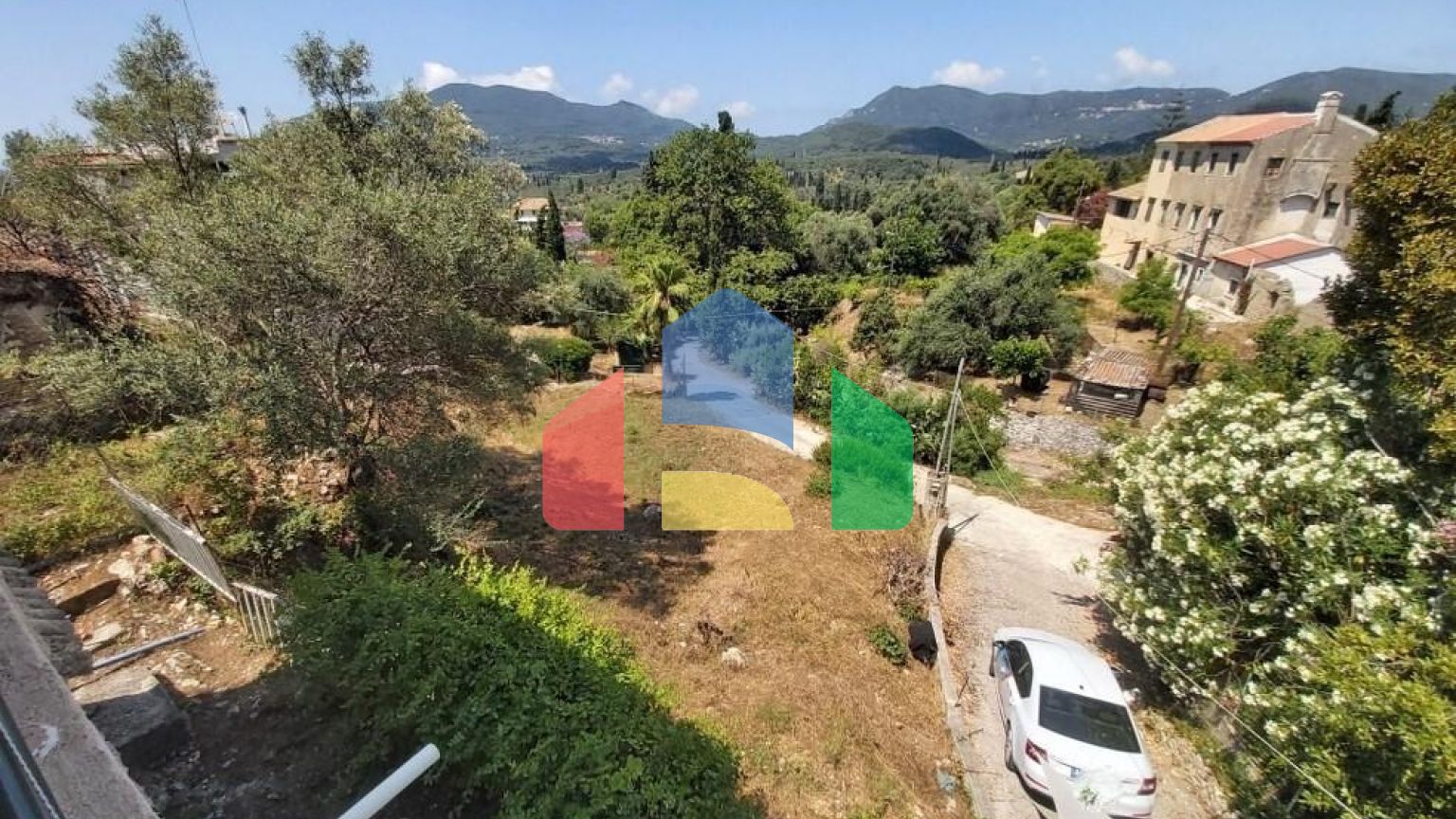 Продажа - Коттедж 105 m² на о. Корфу