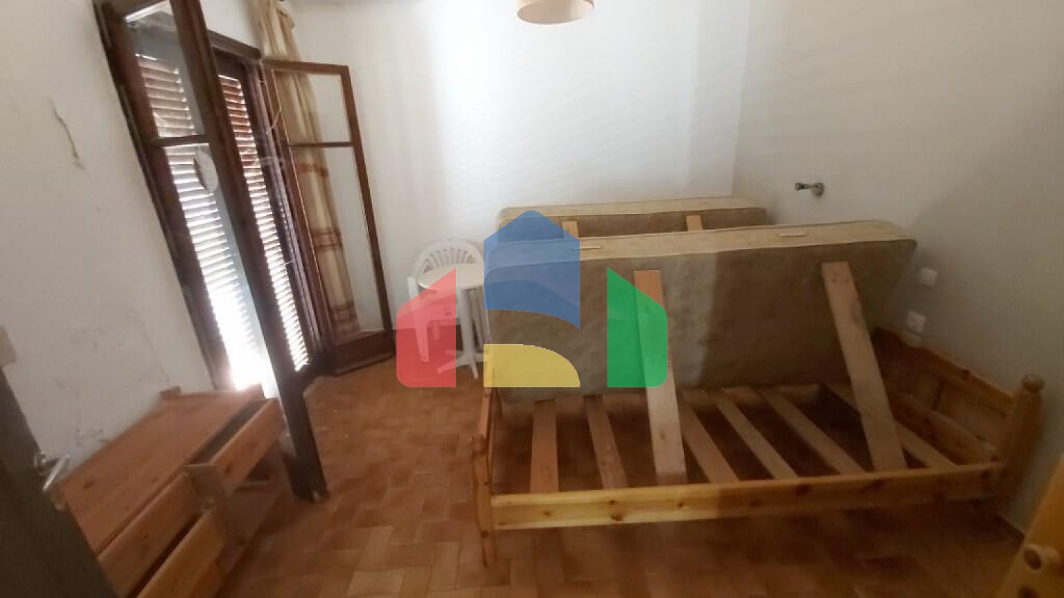 Продаж - Готель 385 m² на о. Корфу