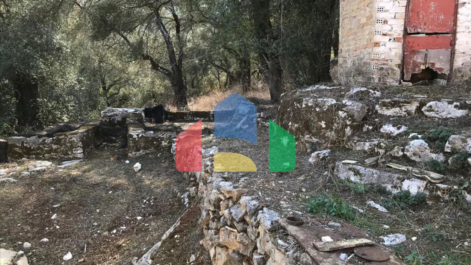 Продажа - Земельный участок 4000 m² на о. Корфу