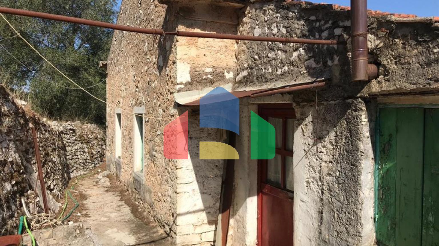 Продажа - Земельный участок 4000 m² на о. Корфу