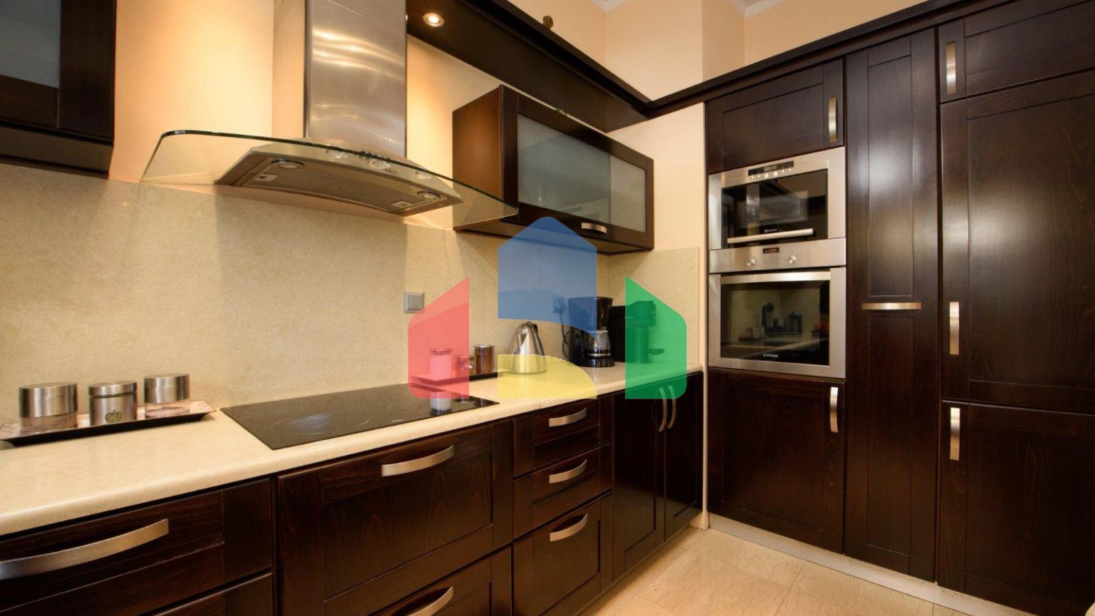 Продаж - Котедж 280 m² на о. Корфу