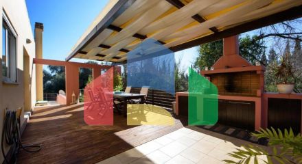 Продаж - Котедж 280 m² на о. Корфу