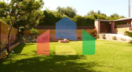 Продаж - Котедж 280 m² на о. Корфу