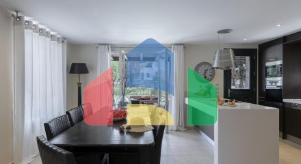 Продаж - Вілла 350 m² на о. Корфу