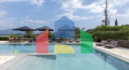 Продаж - Вілла 350 m² на о. Корфу