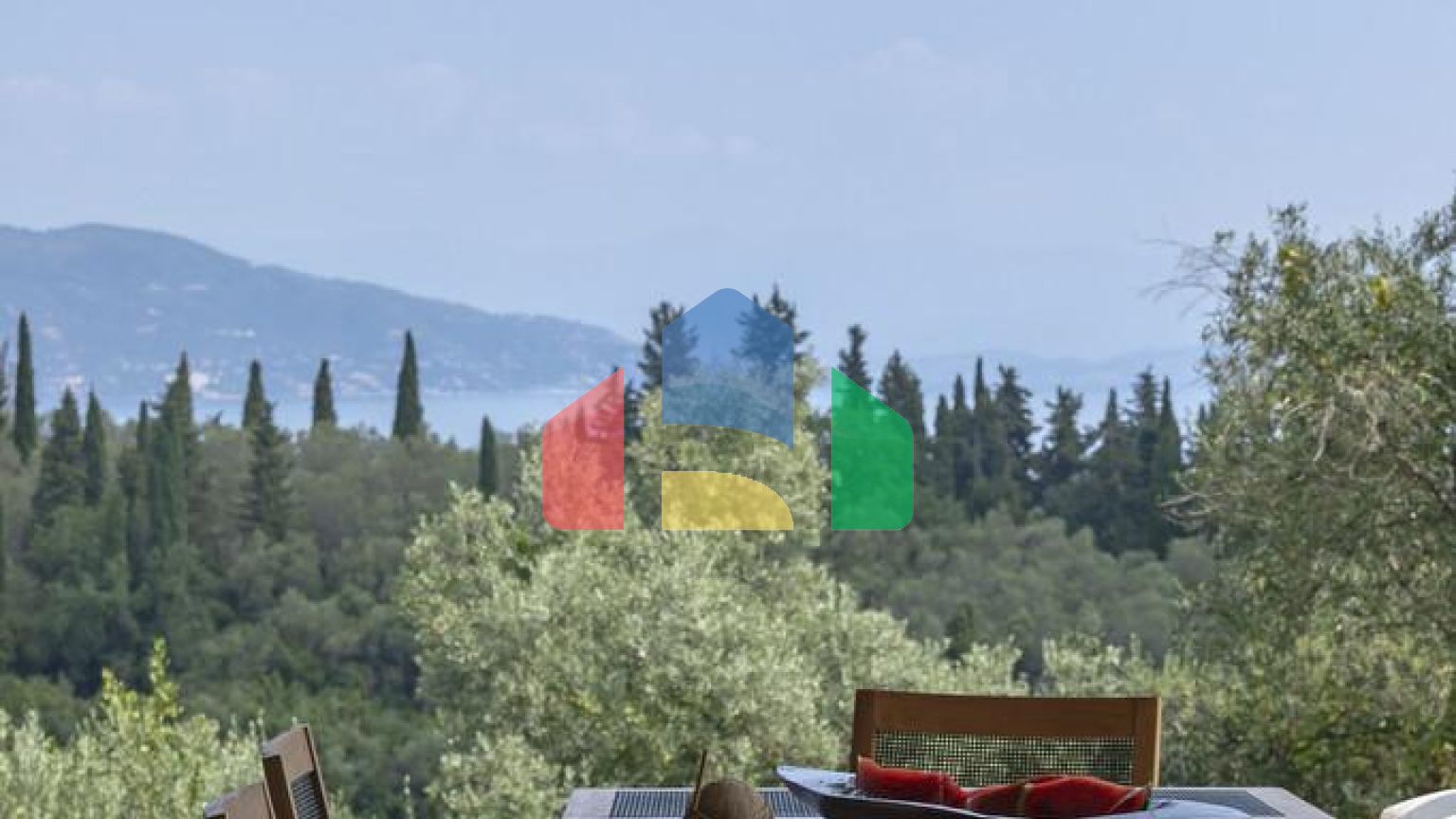 Продаж - Вілла 350 m² на о. Корфу