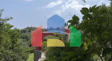 Продаж - Вілла 350 m² на о. Корфу