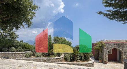 Продаж - Вілла 350 m² на о. Корфу