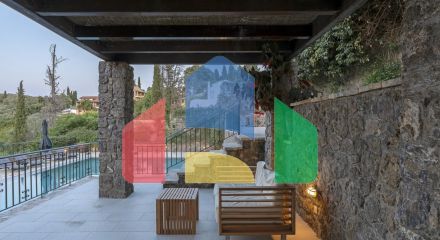 Продаж - Вілла 350 m² на о. Корфу