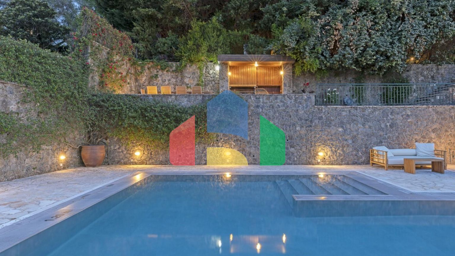 Продаж - Вілла 350 m² на о. Корфу