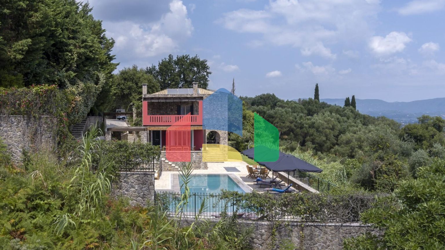 Продаж - Вілла 350 m² на о. Корфу