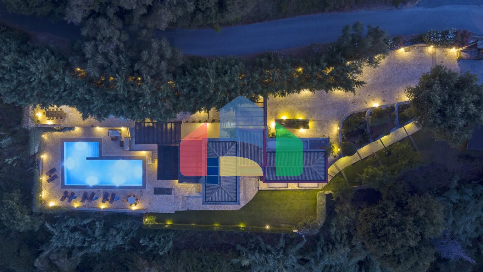 Продаж - Вілла 350 m² на о. Корфу