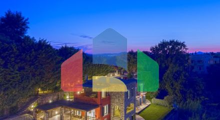 Продаж - Вілла 350 m² на о. Корфу