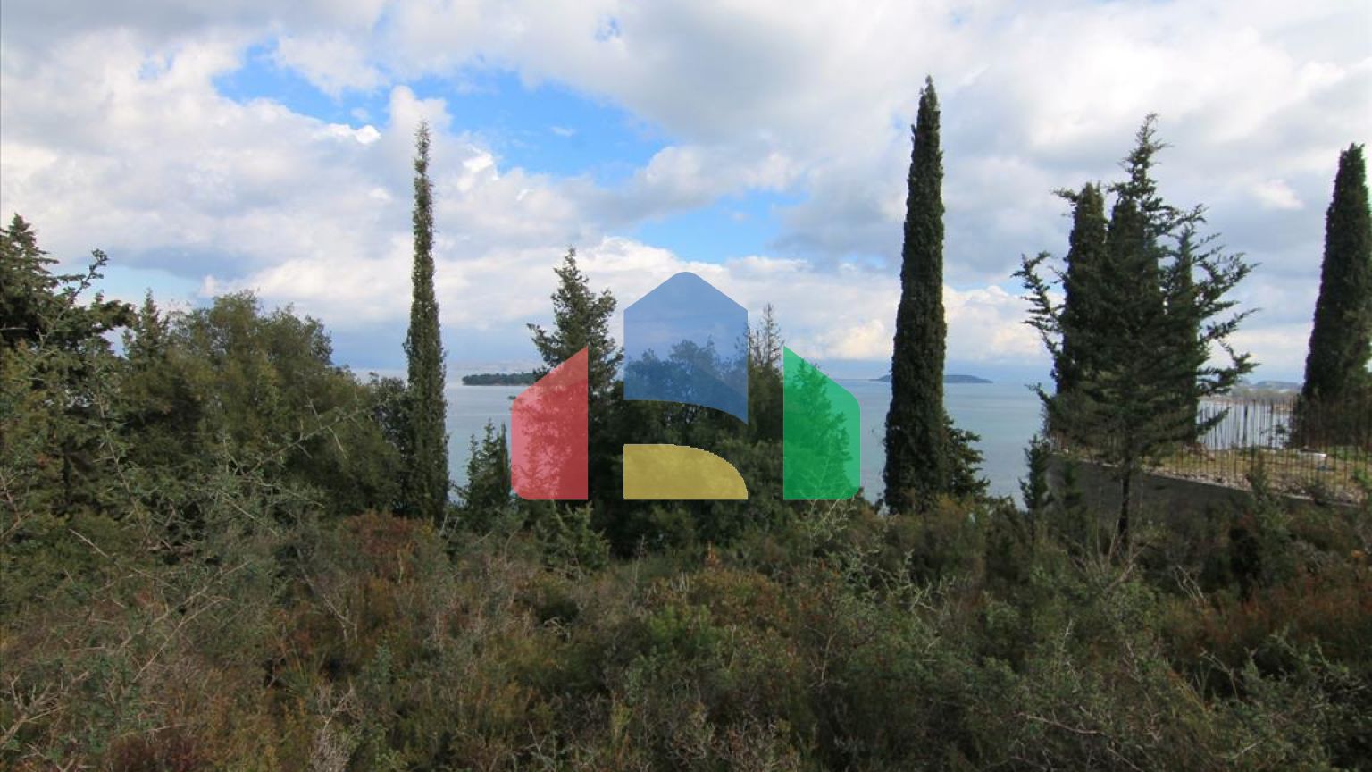 Продажа - Земельный участок 6000 m² на о. Корфу