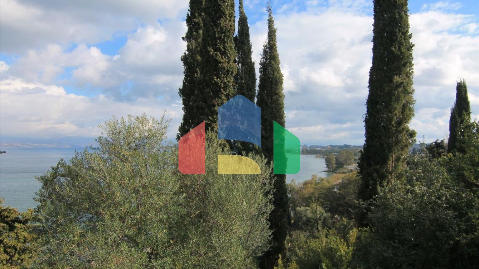 Продажа - Земельный участок 6000 m² на о. Корфу