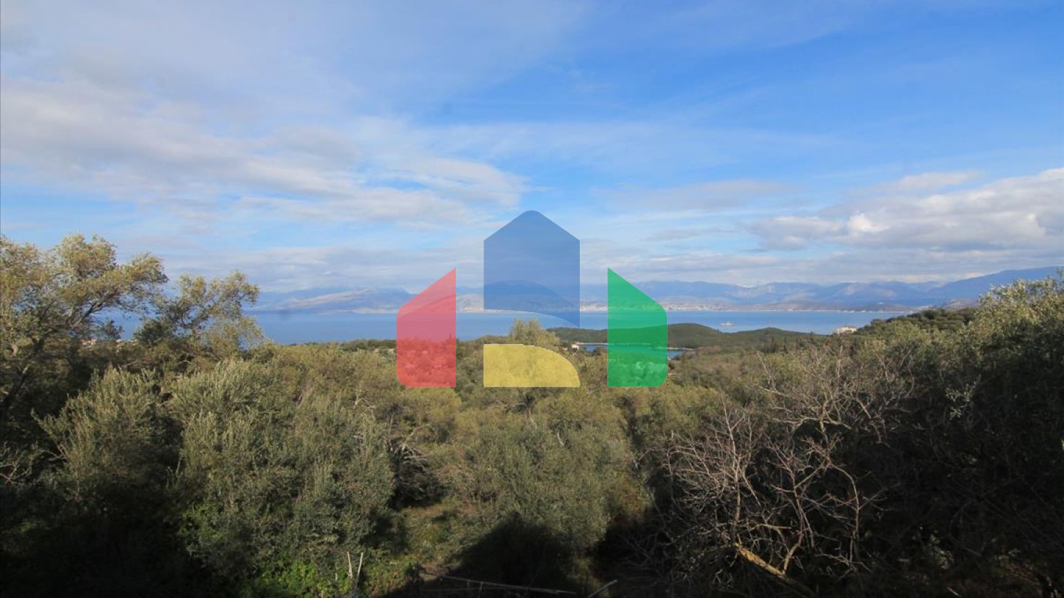 Продажа - Коттедж 130 m² на о. Корфу