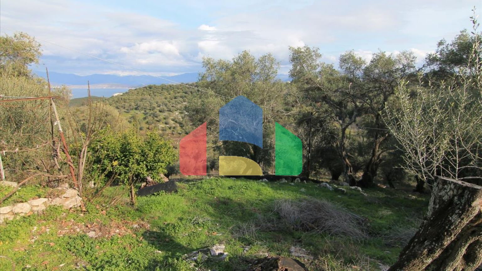 Продажа - Коттедж 130 m² на о. Корфу