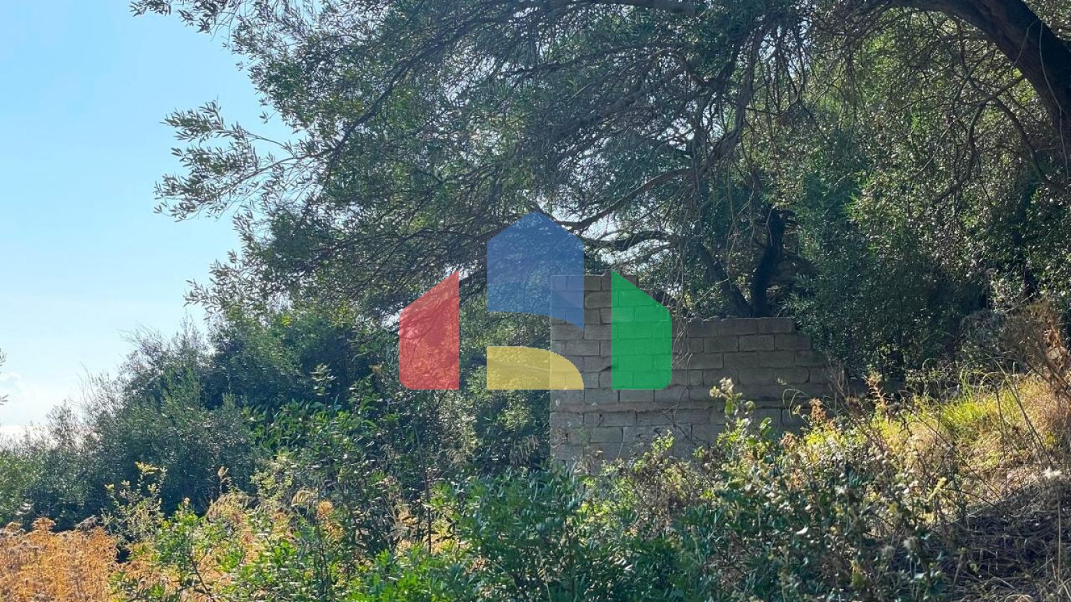 Продажа - Земельный участок 600 m² на о. Корфу