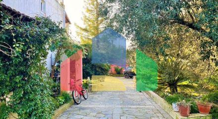 Продаж - Котедж 450 m² на о. Корфу