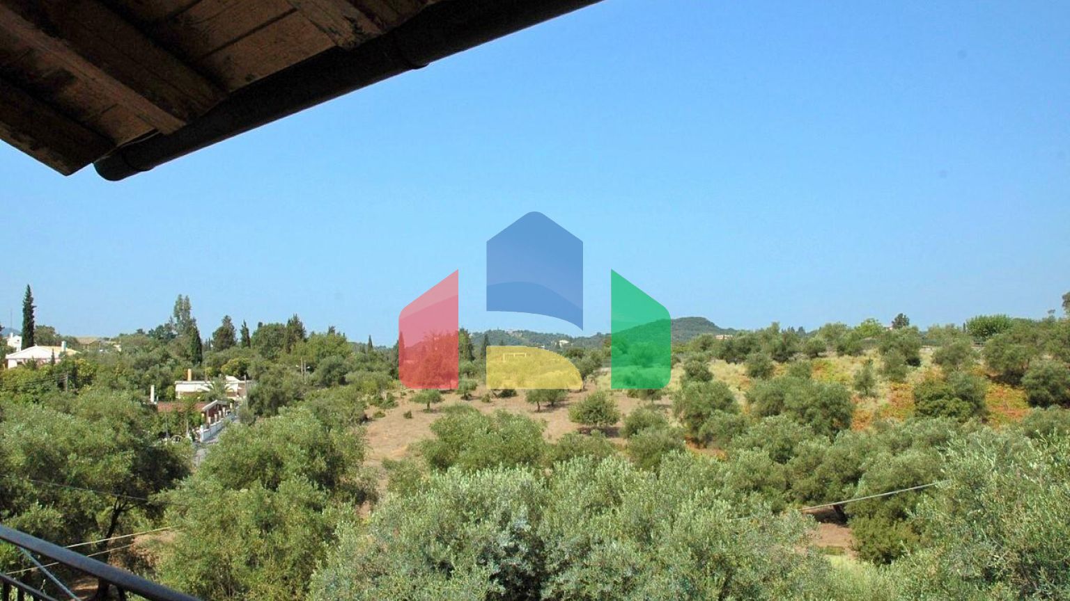 Продаж - Котедж 450 m² на о. Корфу