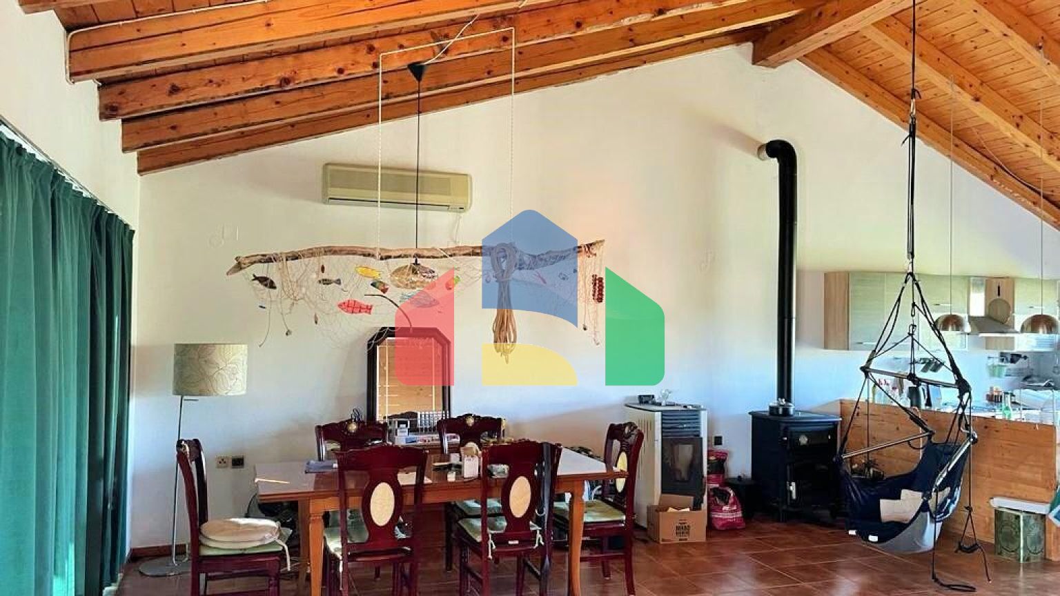 Продаж - Котедж 450 m² на о. Корфу