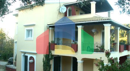 Продажа - Коттедж 218 m² на о. Корфу
