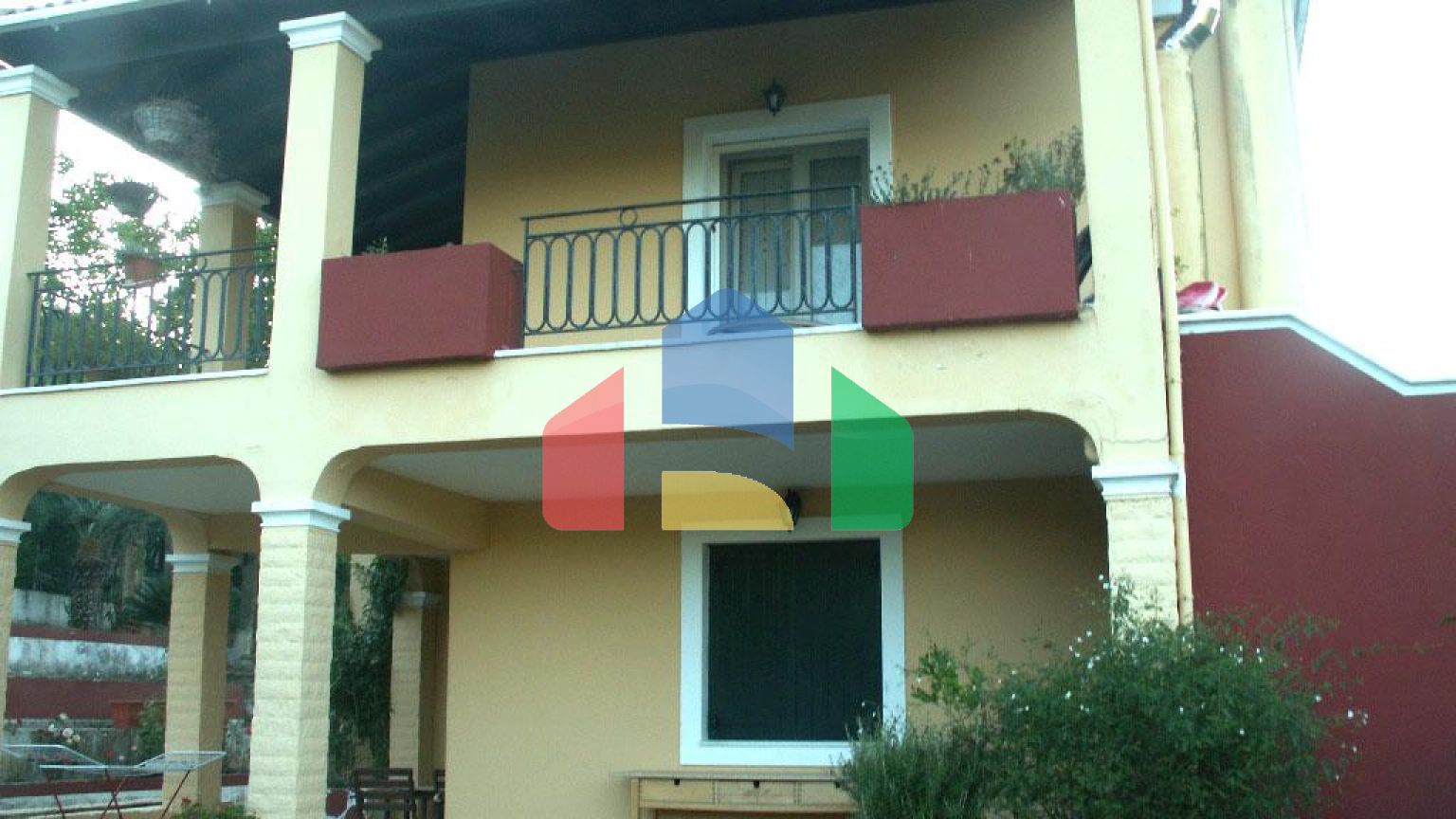 Продажа - Коттедж 218 m² на о. Корфу