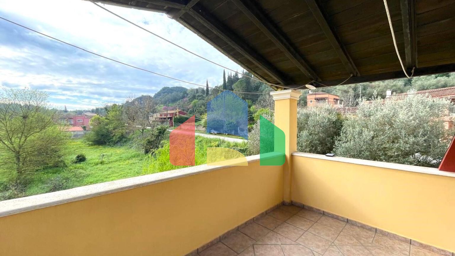 Продажа - Коттедж 218 m² на о. Корфу