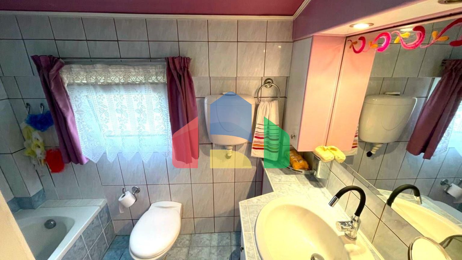 Продажа - Коттедж 218 m² на о. Корфу