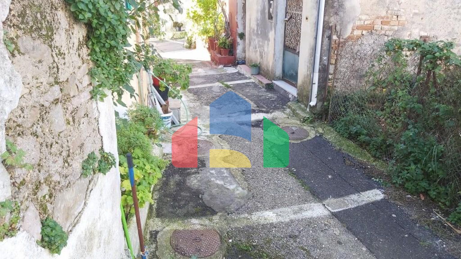 Продажа - Коттедж 120 m² на о. Корфу