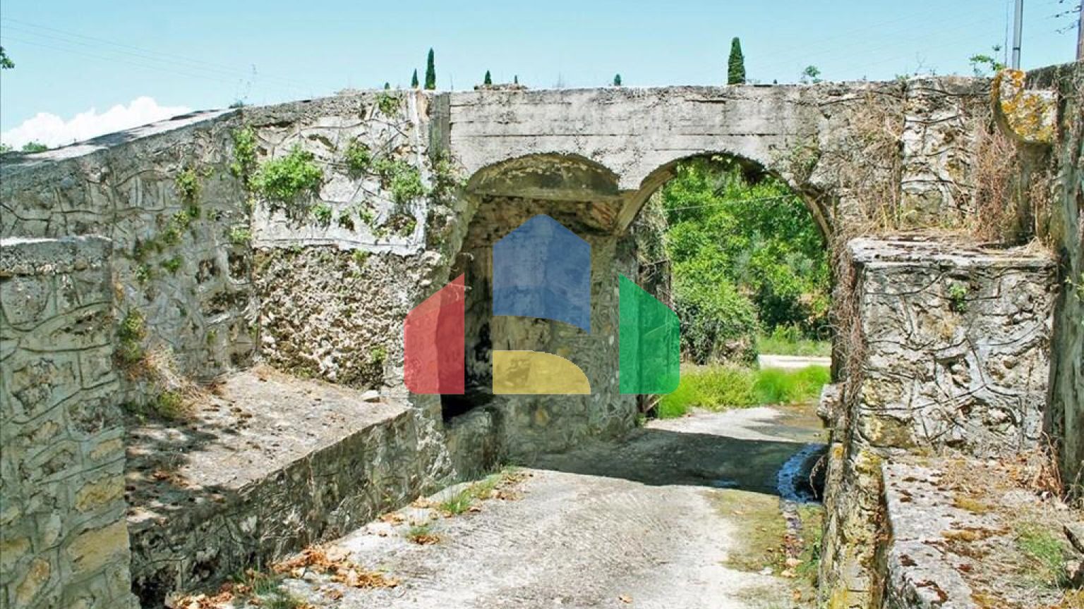 Продажа - Коттедж 166 m² на о. Корфу