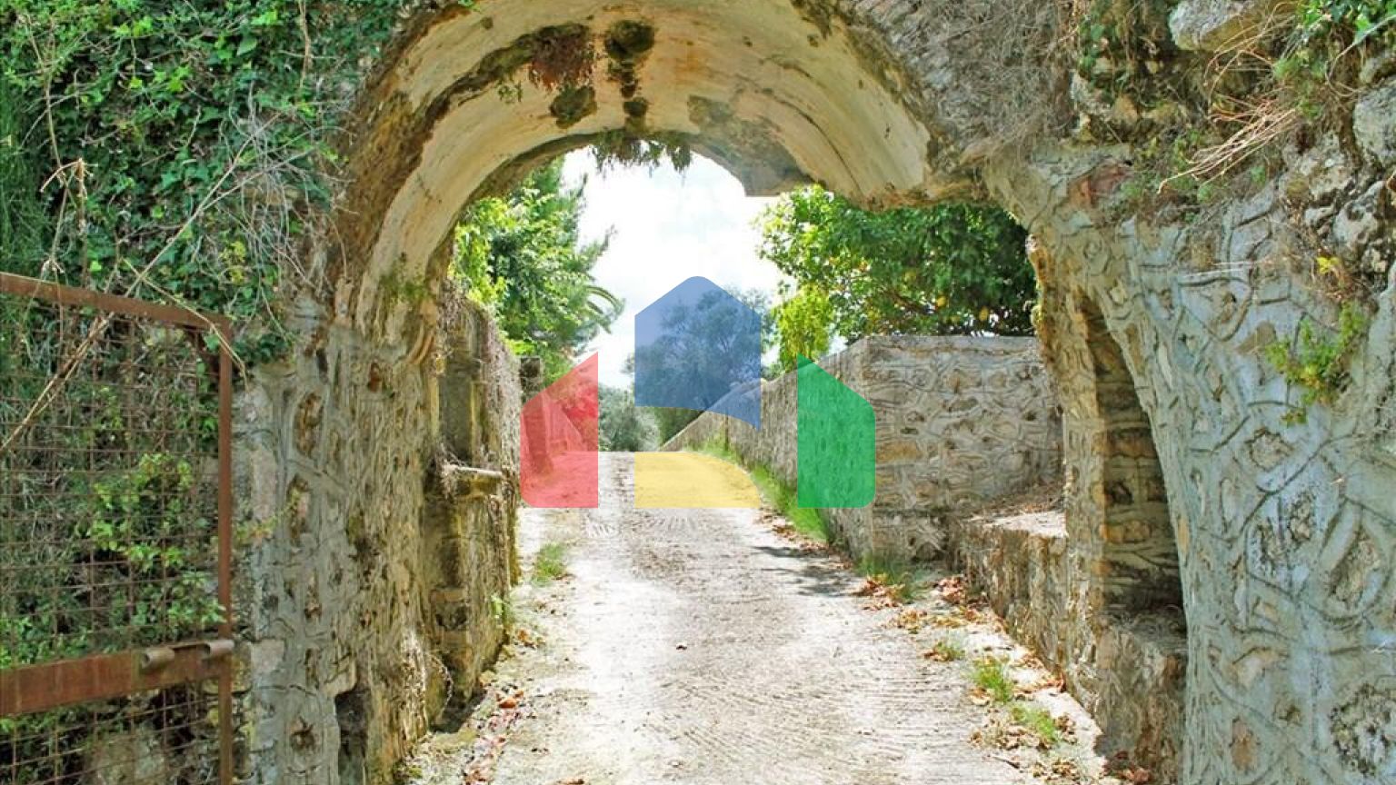 Продажа - Коттедж 166 m² на о. Корфу