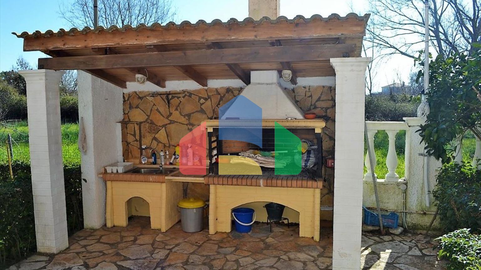 Продаж - Готель 600 m² на о. Корфу