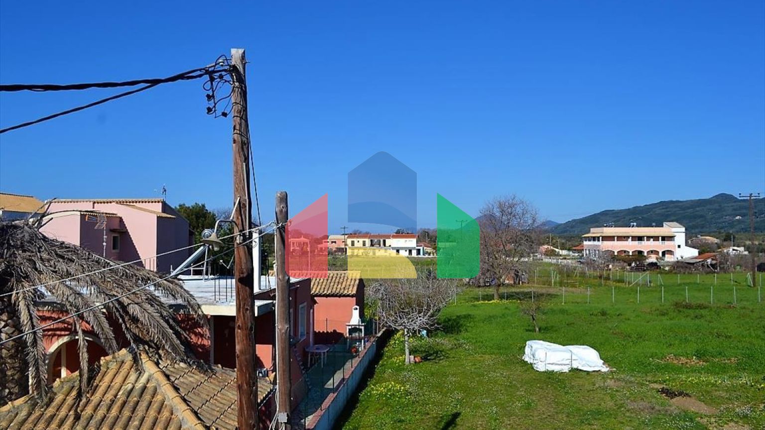 Продаж - Готель 600 m² на о. Корфу